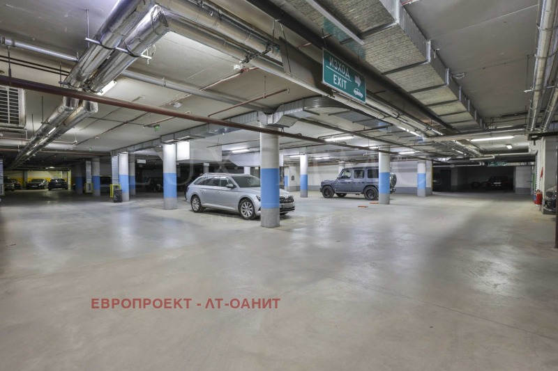 Eladó  Hivatal Sofia , Mladost 3 , 320 négyzetméter | 54119558 - kép [2]