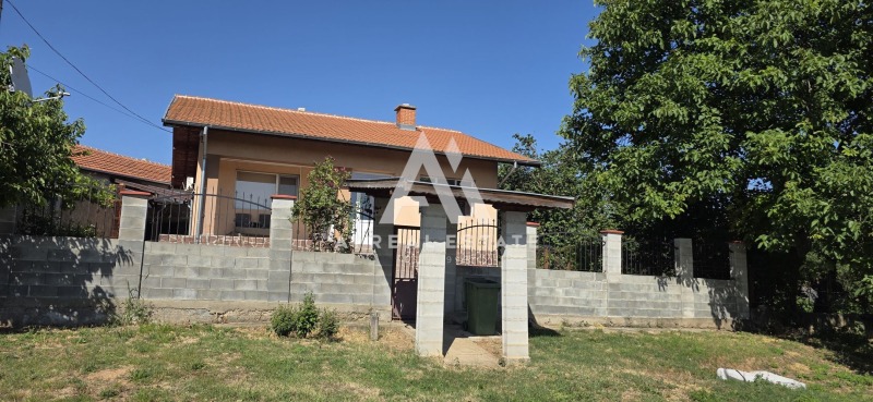 Til salg  Hus region Pleven , Brestovets , 148 kvm | 28334035 - billede [2]