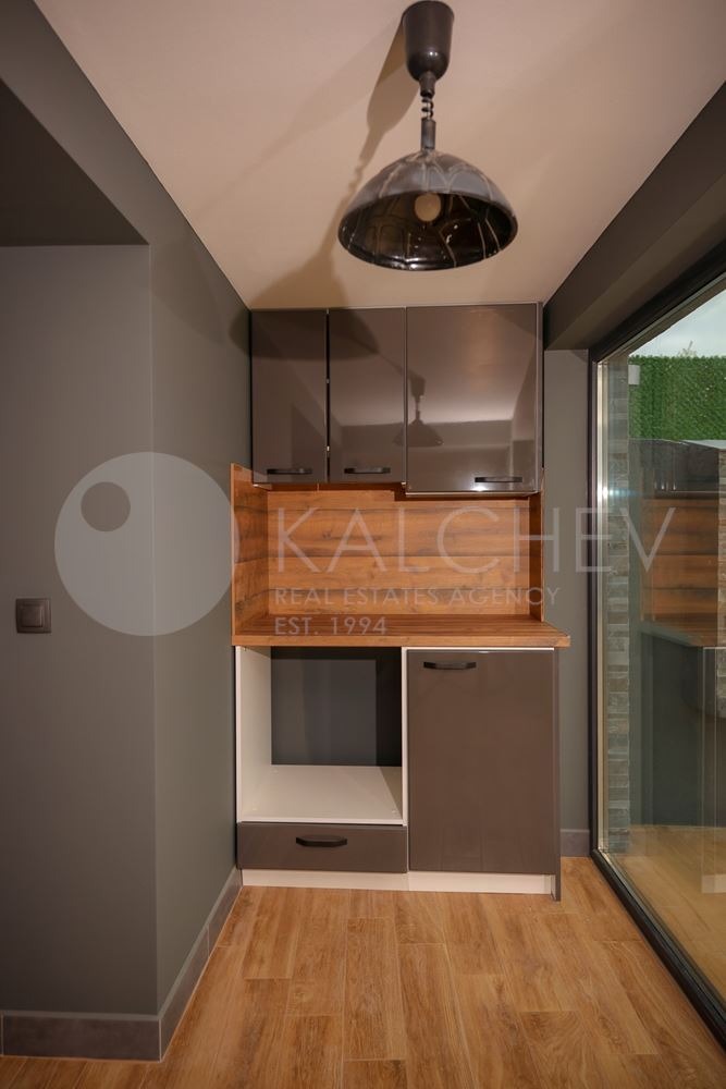 Продава КЪЩА, гр. Балчик, област Добрич, снимка 11 - Къщи - 55186401