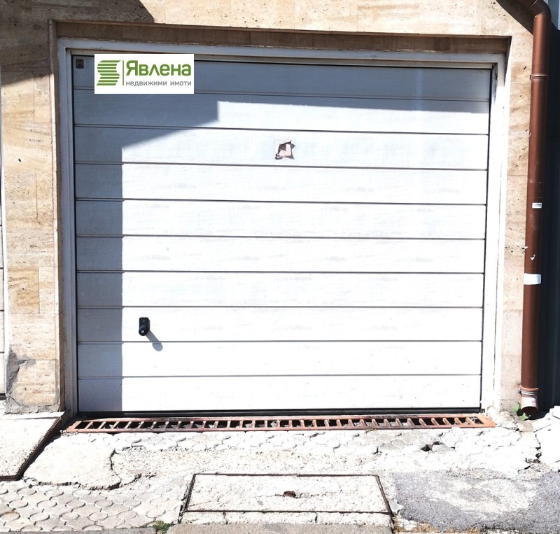Till salu  Garage Sofia , Zona B-5 , 16 kvm | 26832128