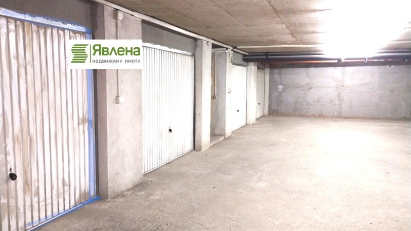 Till salu  Garage Sofia , Zona B-5 , 16 kvm | 26832128 - bild [3]