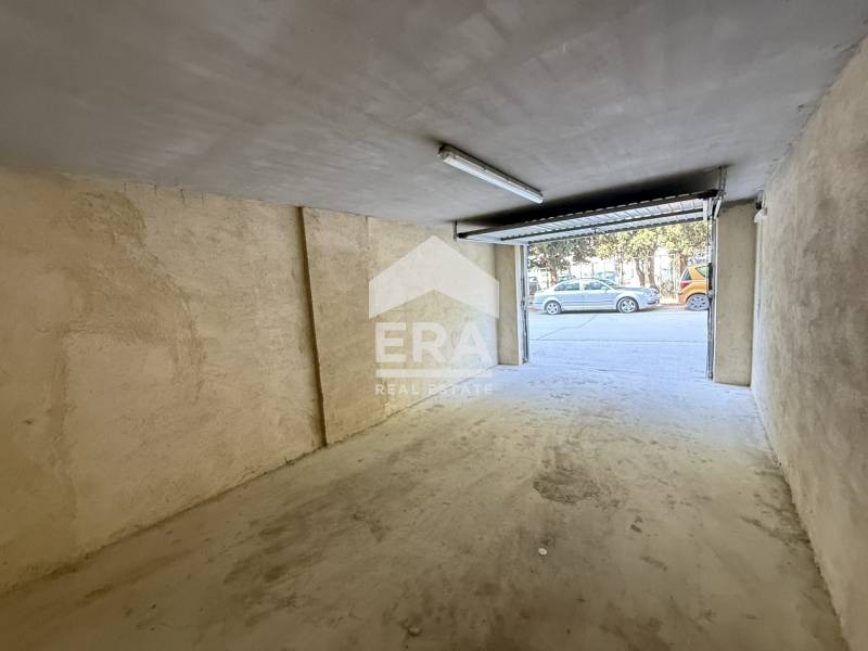 Продава ГАРАЖ, ПАРКОМЯСТО, гр. Варна, ХЕИ, снимка 2 - Гаражи и паркоместа - 55314015