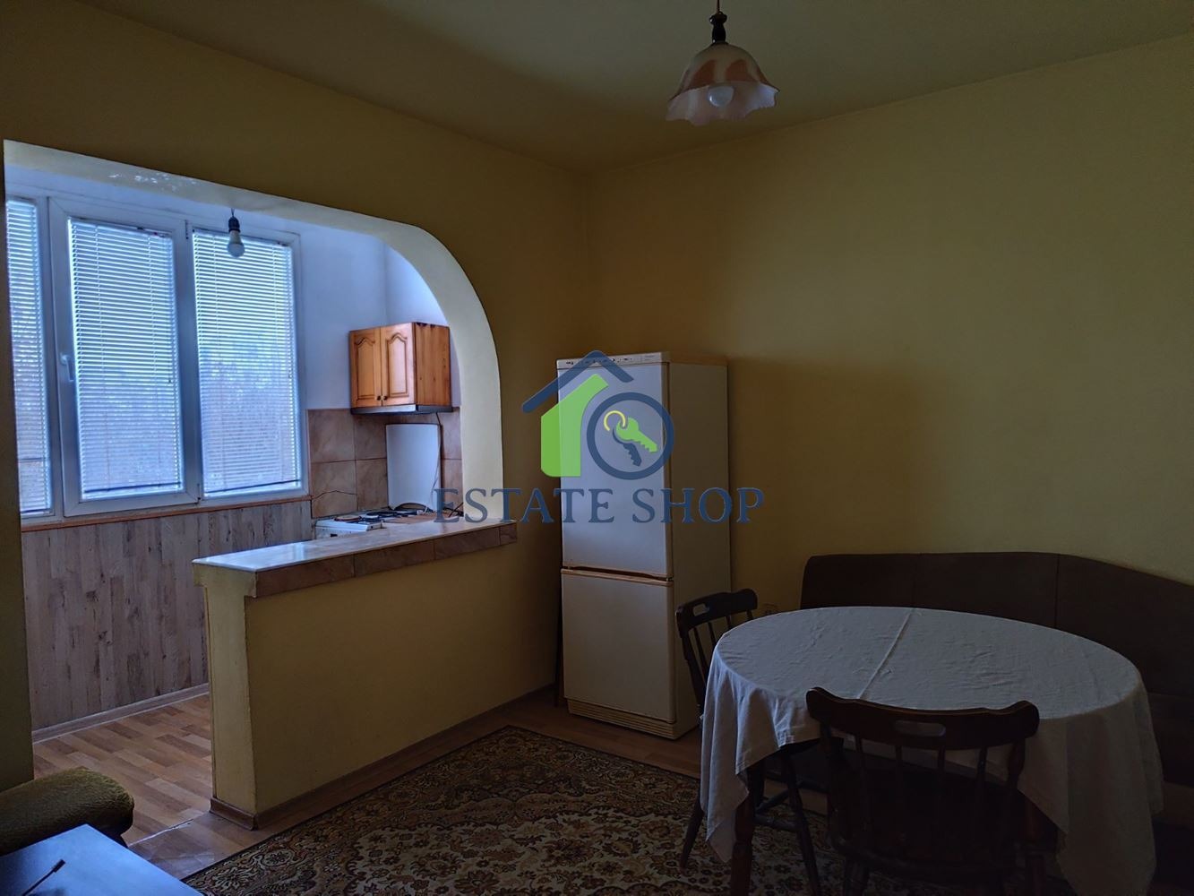 Продава 3-СТАЕН, гр. Пловдив, Кючук Париж