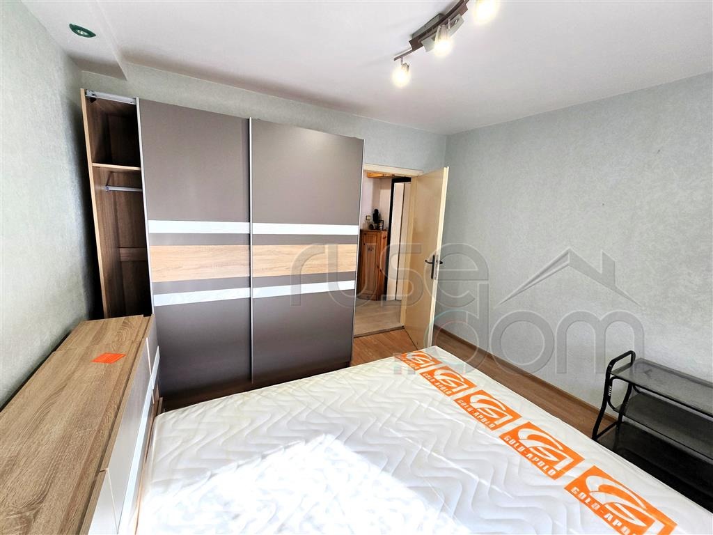 Продава 3-СТАЕН, гр. Русе, Здравец Изток, снимка 4 - Апартаменти - 54406117