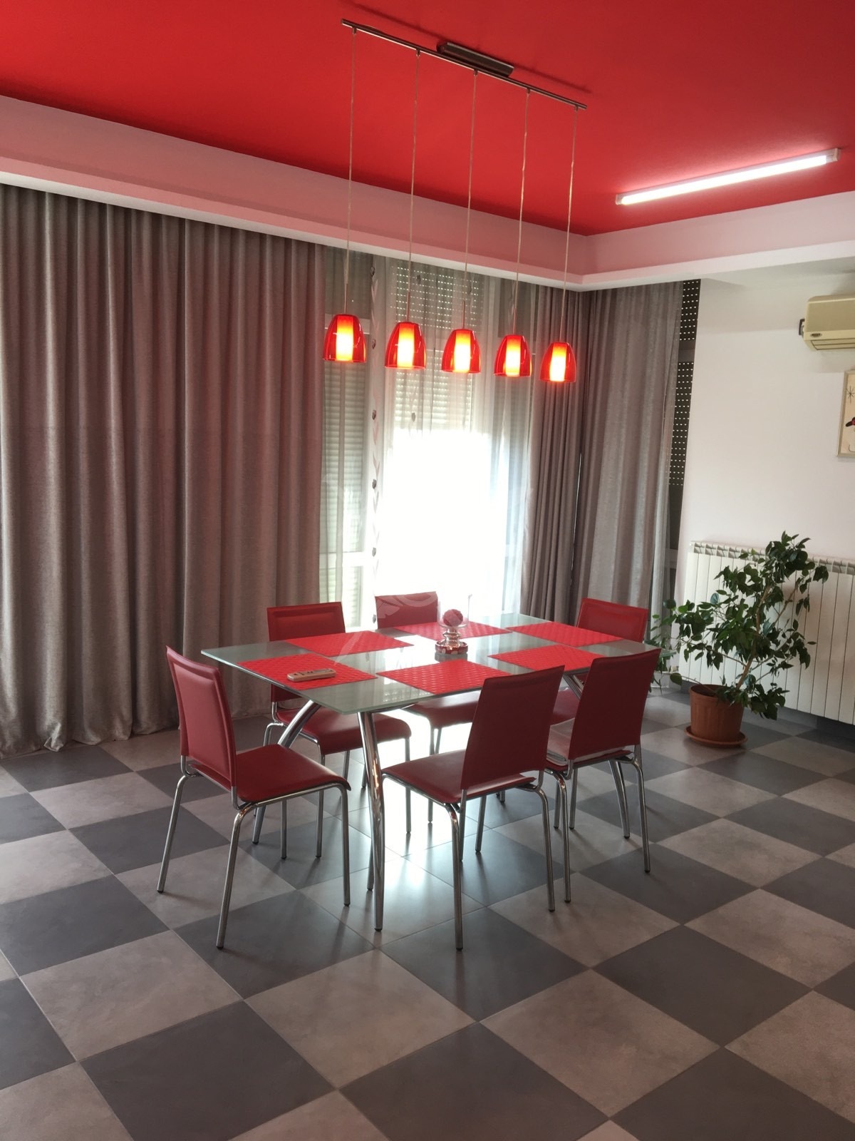 Продава КЪЩА, гр. Свети Влас, област Бургас, снимка 2 - Къщи - 53320541