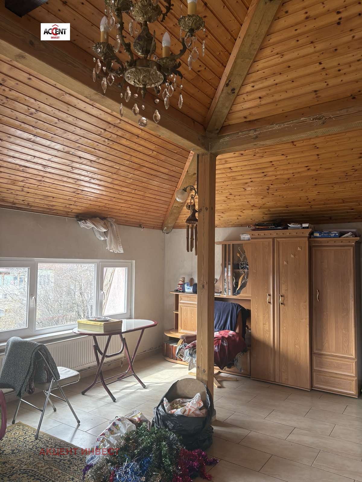 Продава КЪЩА, с. Шкорпиловци, област Варна, снимка 13 - Къщи - 53974863