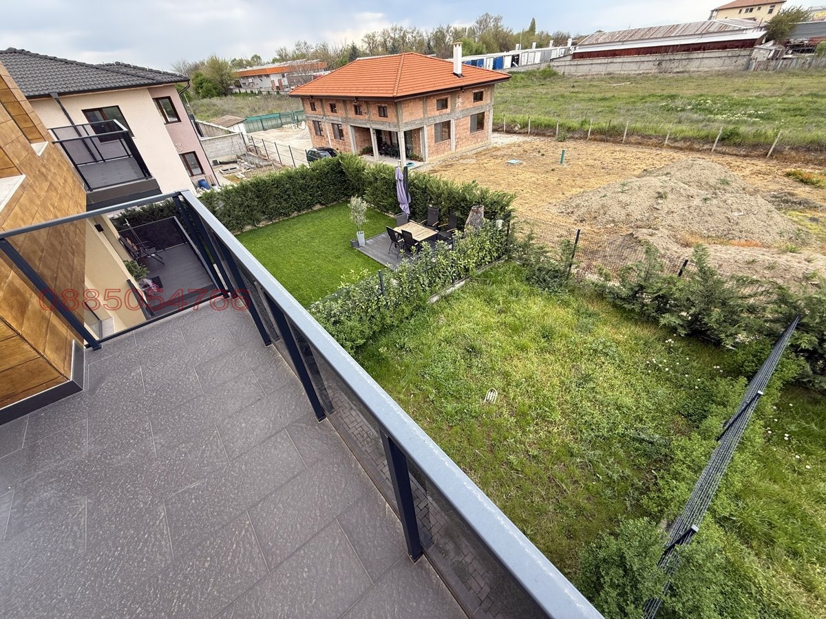 Продава КЪЩА, гр. Пловдив, Западен, снимка 11 - Къщи - 54293498