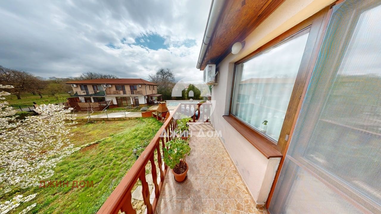 Продава КЪЩА, с. Порой, област Бургас, снимка 9 - Къщи - 55740957