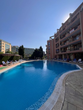 Στούντιο κ.κ. Σλαντσεβ βριαγ, περιοχή Μπουργκάς