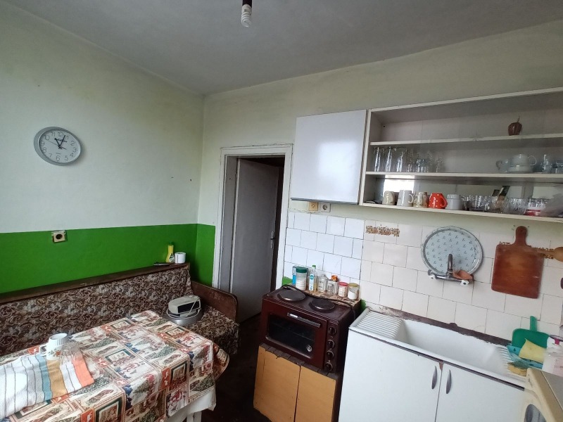 De vânzare  1 dormitor Șumen , Țentâr , 58 mp | 49486627 - imagine [3]