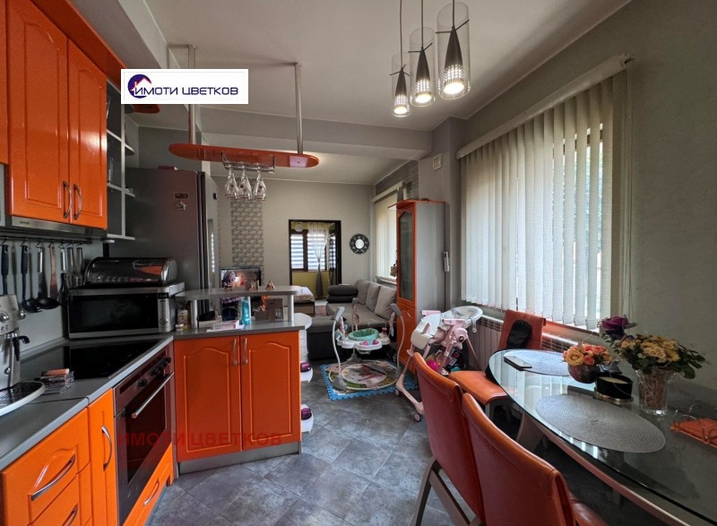 Продава  2-стаен град Враца , Център , 72 кв.м | 59896455 - изображение [4]