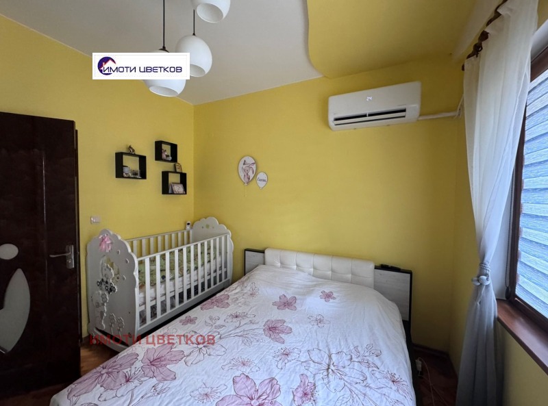 Продава  2-стаен град Враца , Център , 72 кв.м | 59896455 - изображение [8]