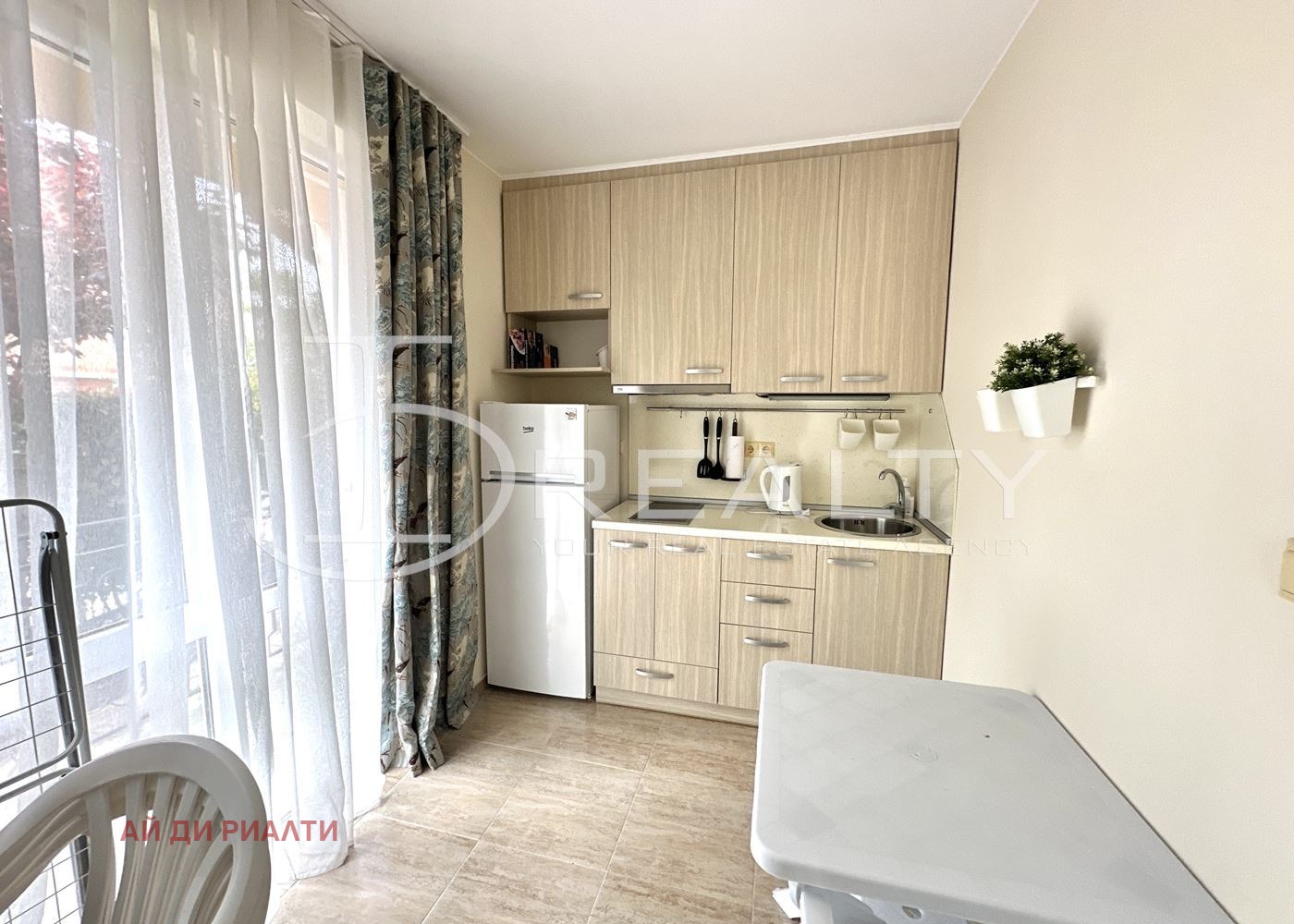 Продава 1-СТАЕН, с. Равда, област Бургас, снимка 4 - Апартаменти - 55642360