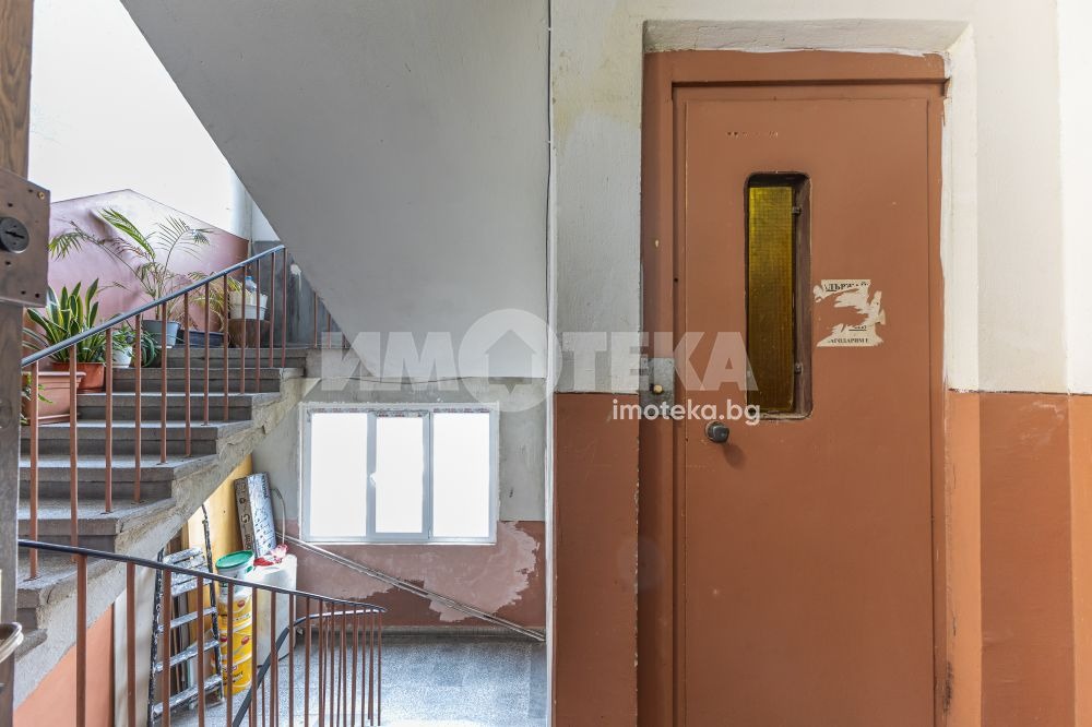Продава 2-СТАЕН, гр. Варна, Младост 2, снимка 17 - Апартаменти - 56112987