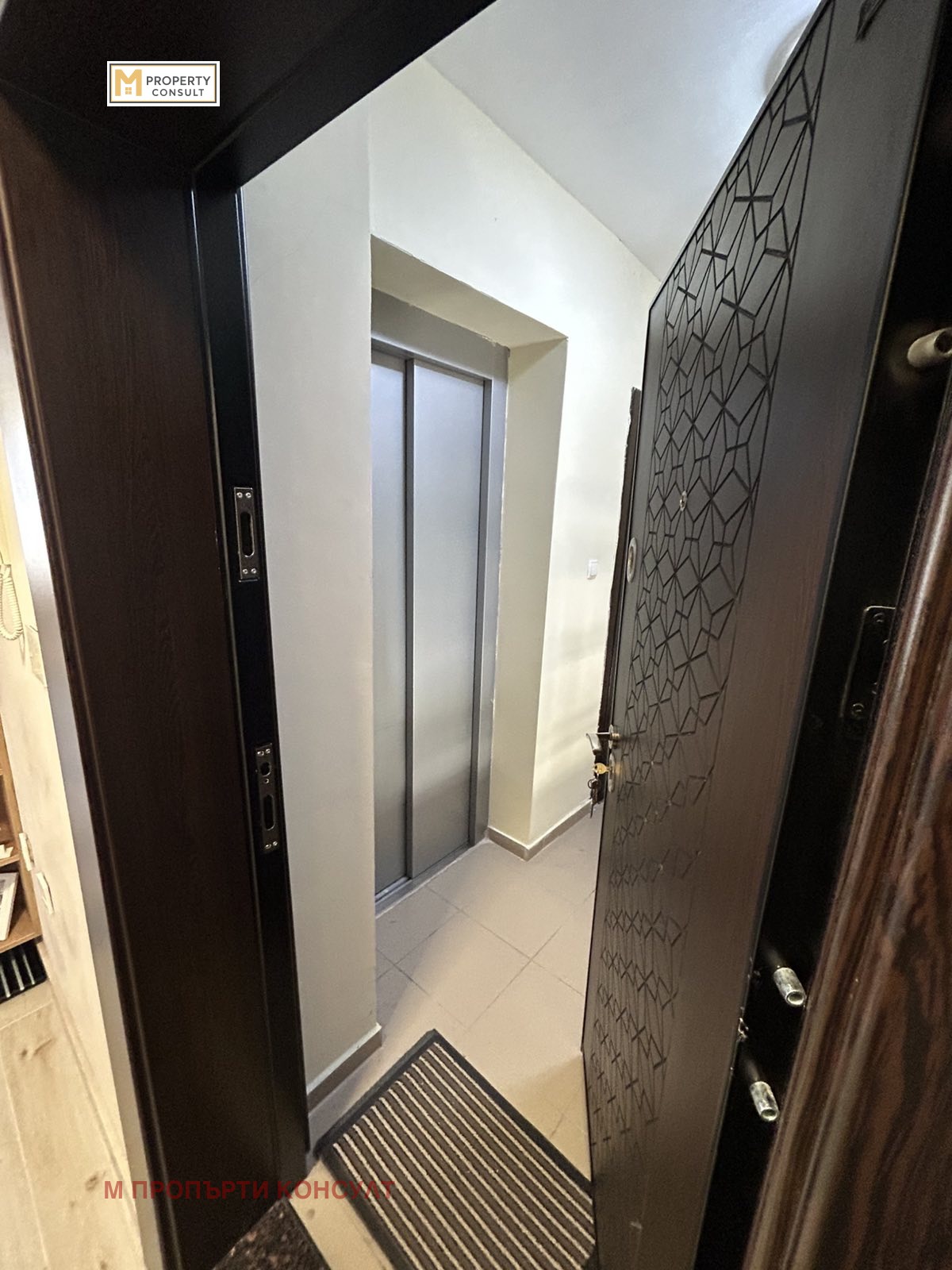 Продава МЕЗОНЕТ, гр. Плевен, Идеален център, снимка 3 - Апартаменти - 54212899