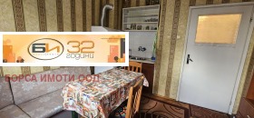 1-стаен град Враца, Металург
