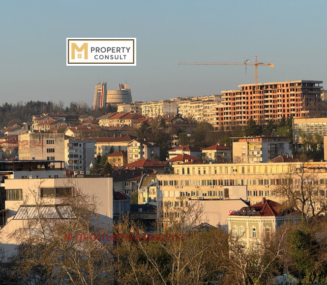 Продава  3-стаен, град Плевен, Идеален център •  140 000 € • ID 78071359 — holmes.bg - [1] 