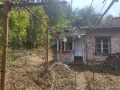 Продава КЪЩА, град Плевен, 9-ти квартал • 50000 € / 97791.50 лв. • 28880569 2