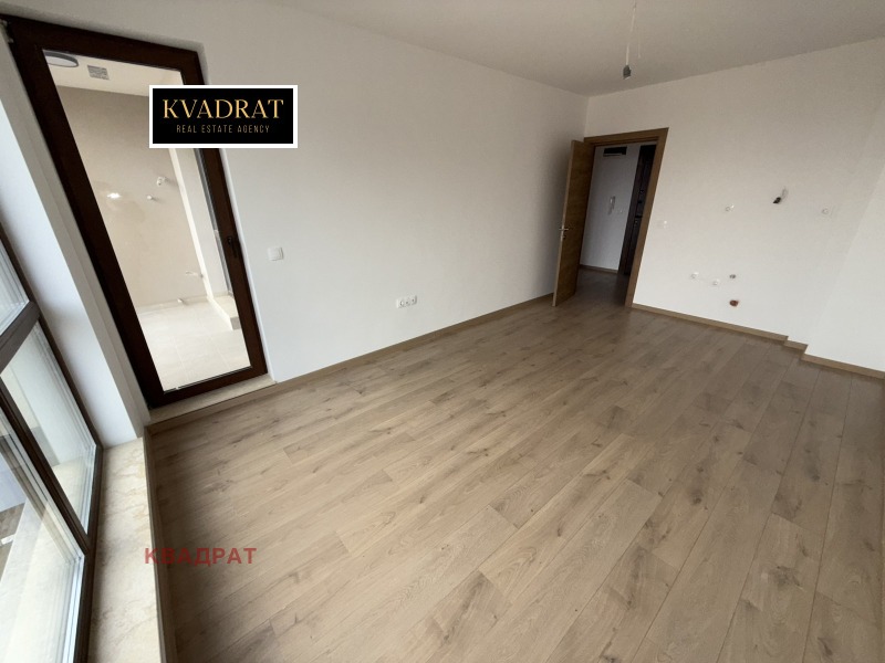Продава 2-СТАЕН в град Варна, Бриз - 62 кв.м / 170 000 € » 332 491.10 лв., КВАДРАТ