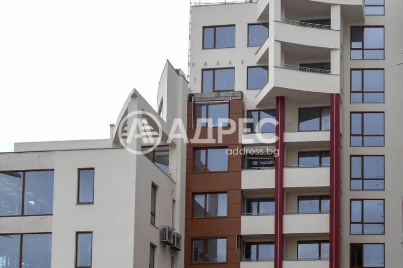Te koop  1 slaapkamer Sofia , Serdika , 64 m² | 49667307