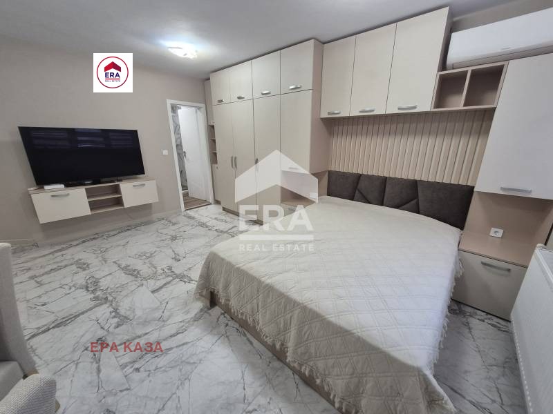 Продава 2-СТАЕН, гр. Сливен, Център, снимка 2 - Апартаменти - 54328066