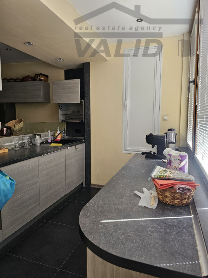 На продаж  2 спальні Русе , Широк център , 115 кв.м | 97483197 - зображення [3]