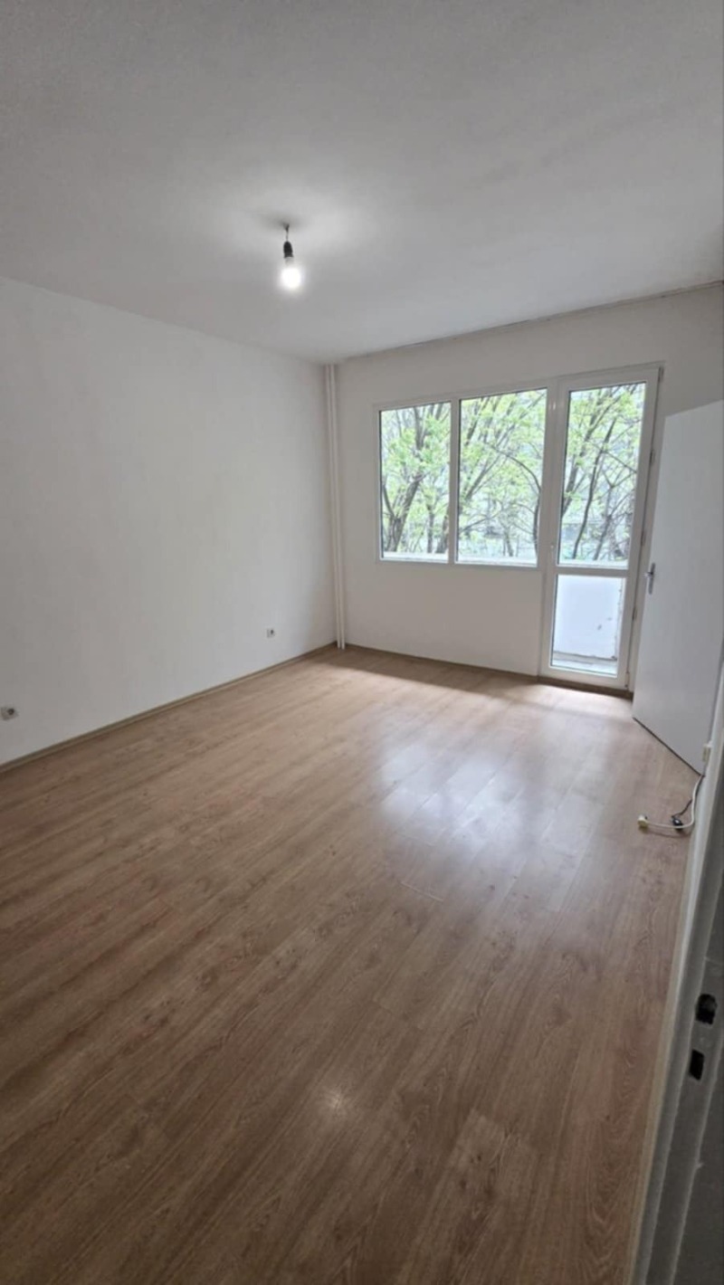 Продава 3-СТАЕН, гр. Варна, Базар Левски, снимка 2 - Апартаменти - 52304127