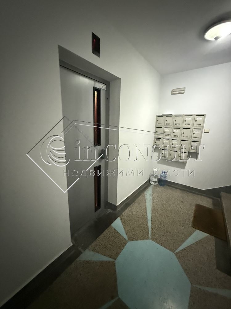 Продава 3-СТАЕН, гр. Варна, Център