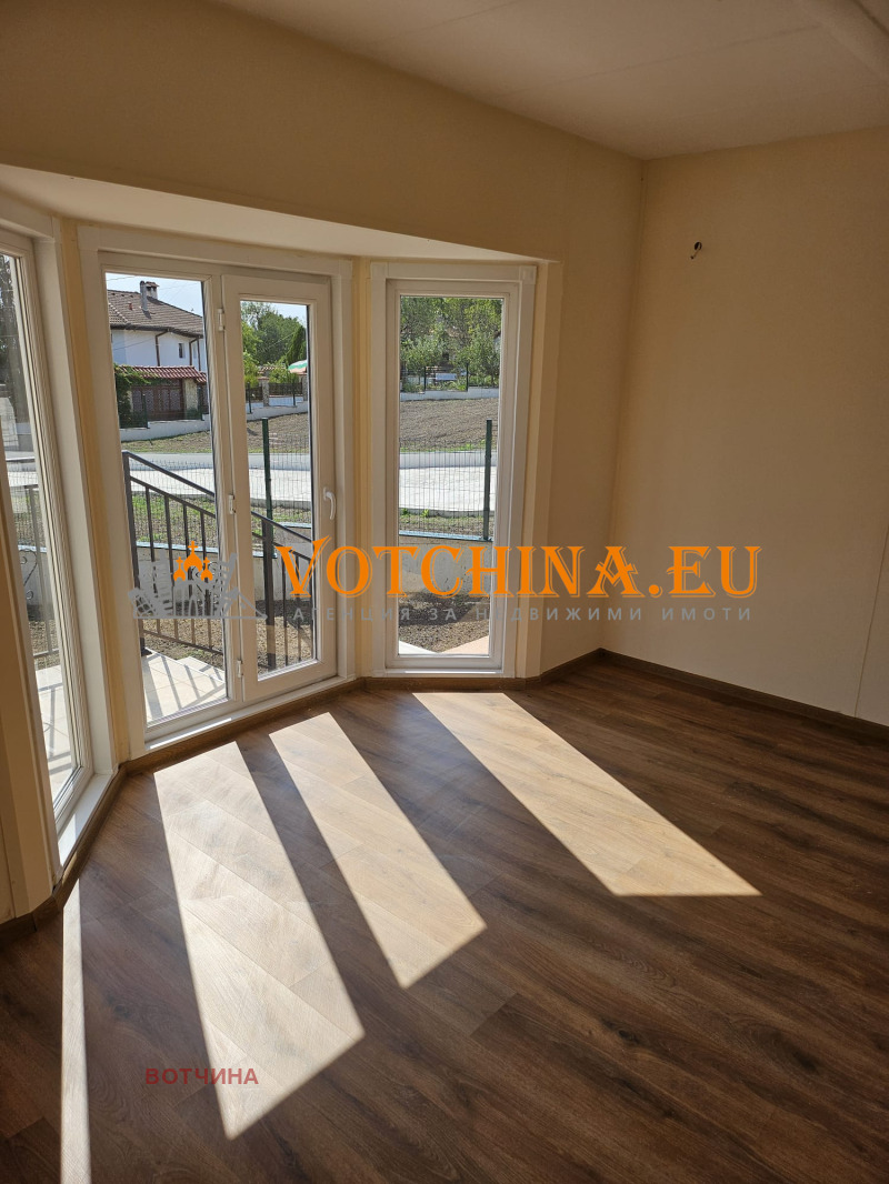 Till salu  Hus region Varna , Tjaika , 180 kvm | 55543765 - bild [3]