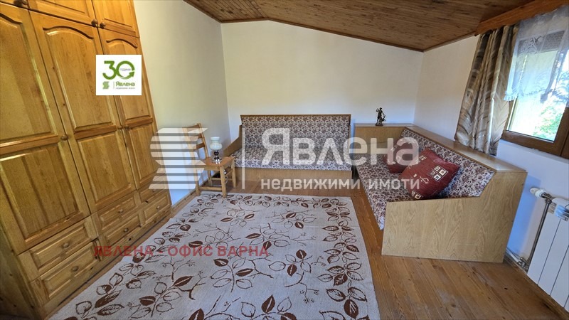 Продава КЪЩА, с. Долище, област Варна, снимка 9 - Къщи - 48018956