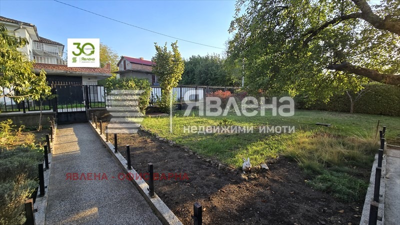 Продава КЪЩА, с. Долище, област Варна, снимка 2 - Къщи - 48018956