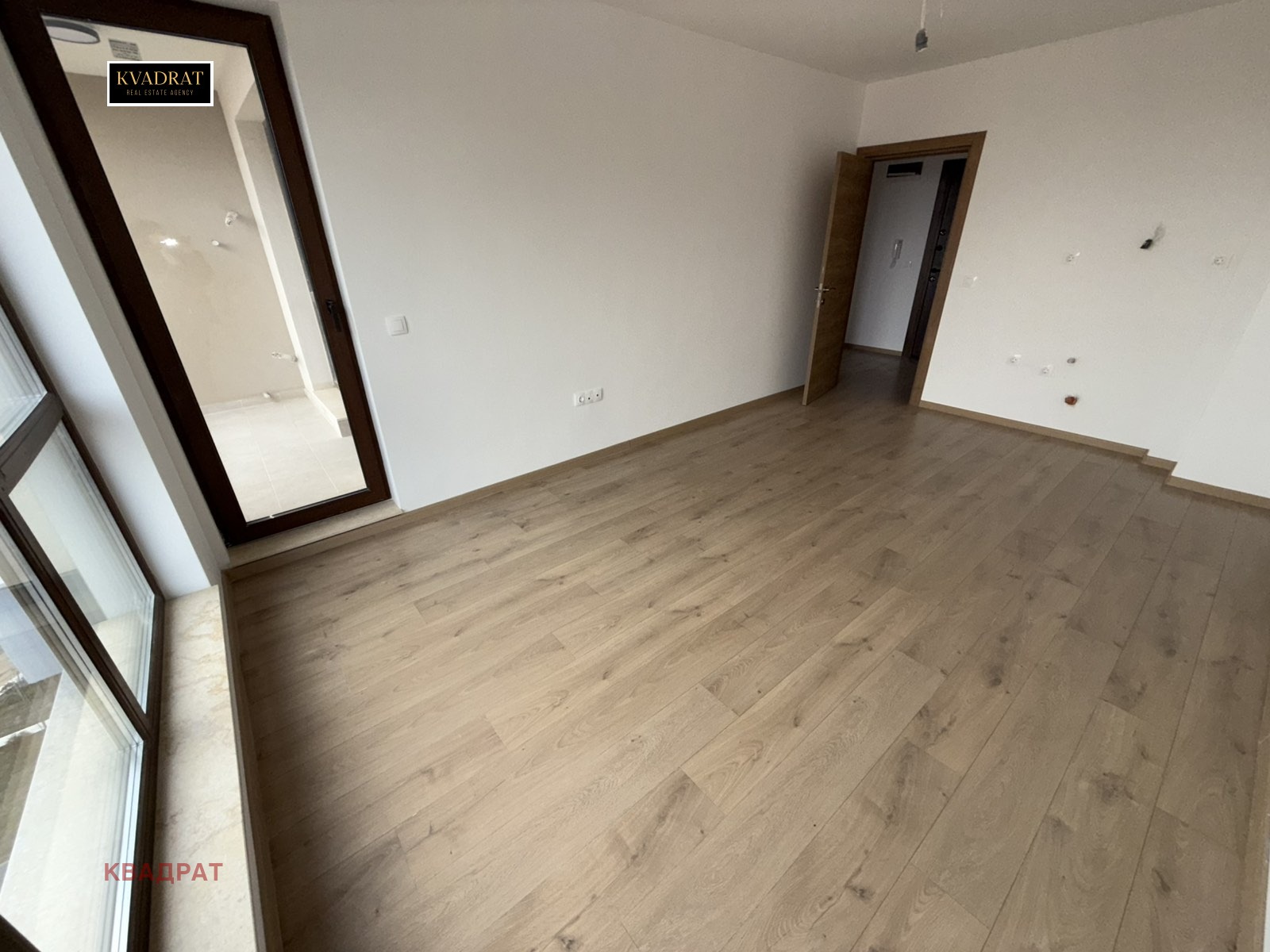 Продава 2-СТАЕН, гр. Варна, Бриз, снимка 2 - Апартаменти - 53498019