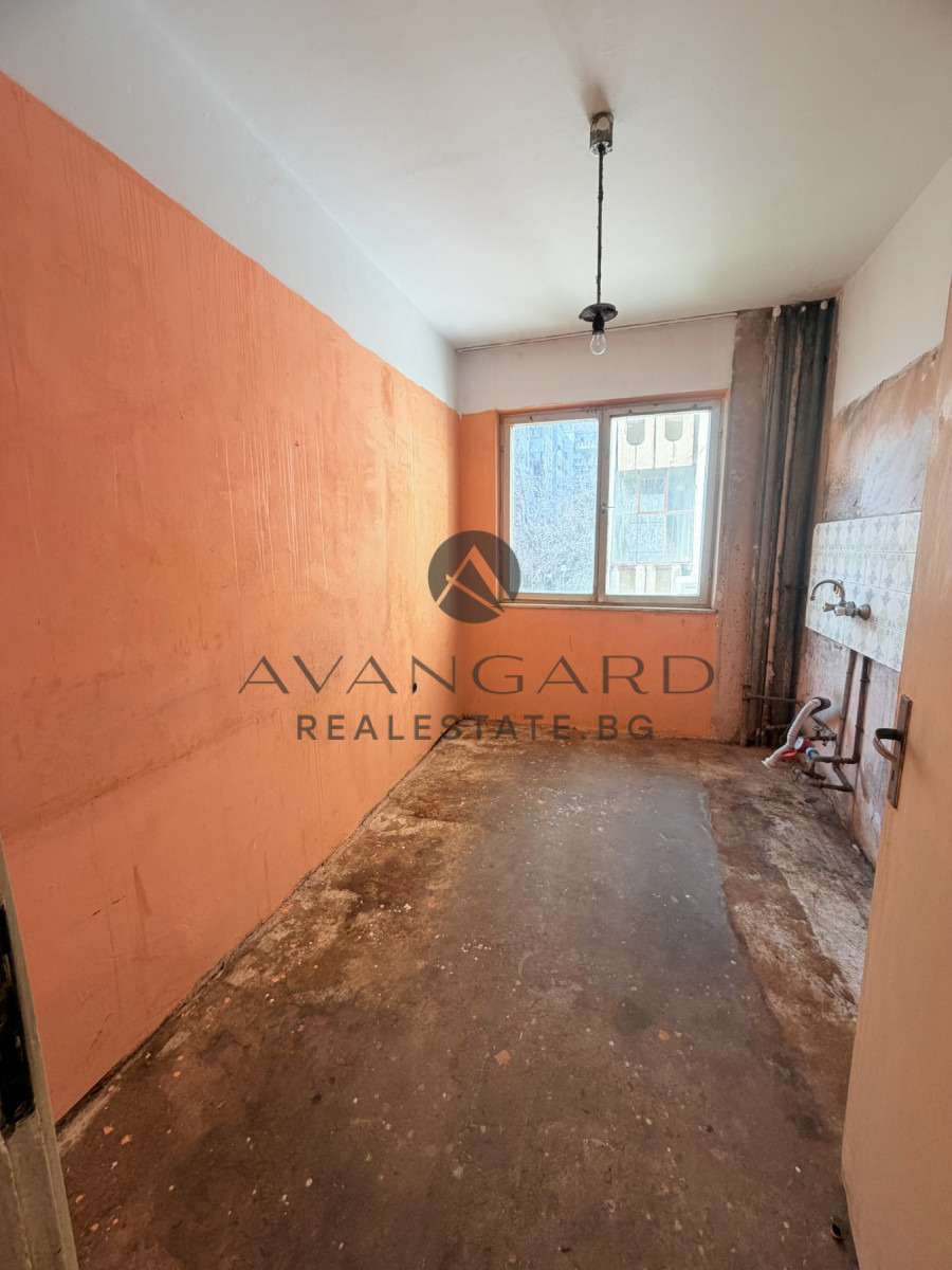 Продава 3-СТАЕН, гр. Пловдив, Кючук Париж, снимка 4 - Апартаменти - 53856123