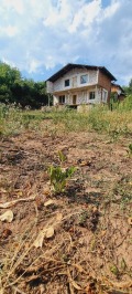 Продава КЪЩА, гр. София, с. Войнеговци, снимка 2