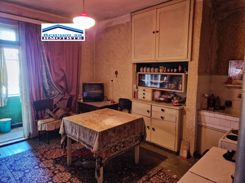 Продава  3-стаен град Русе , Хъшове , 110 кв.м | 15358057 - изображение [7]