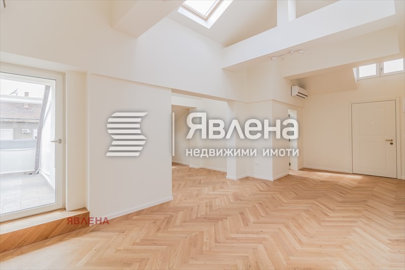 Продава ОФИС, гр. София, Център, снимка 10 - Офиси - 56300500