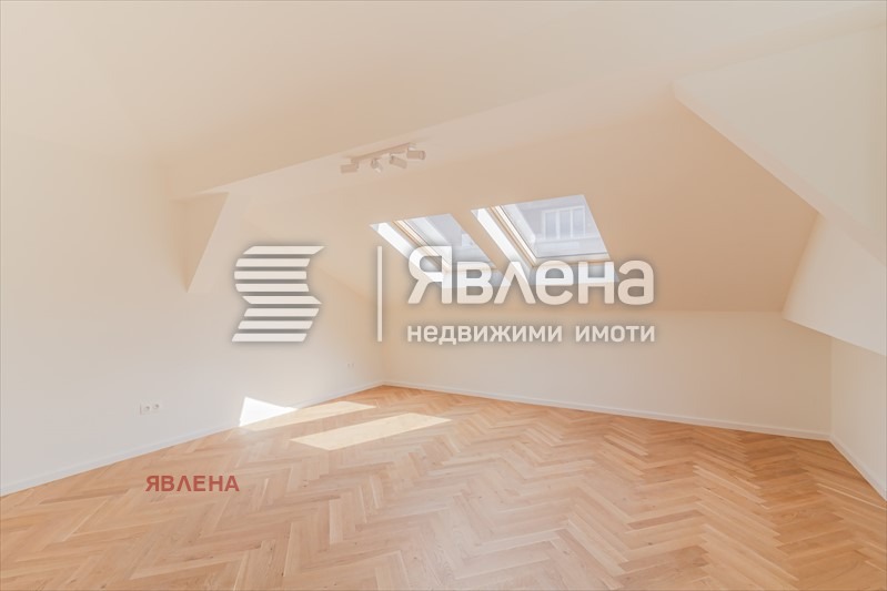 Продава ОФИС, гр. София, Център, снимка 8 - Офиси - 56300500