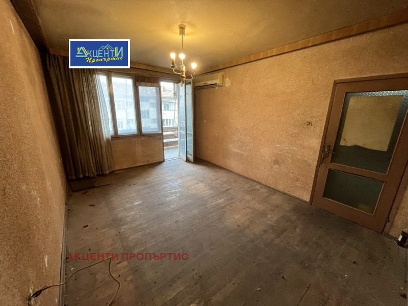 Продава  Етаж от къща град Велико Търново , Акация , 111 кв.м | 59669268 - изображение [9]