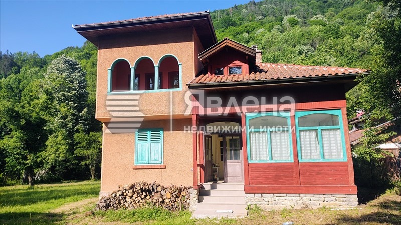 Продава КЪЩА, с. Рибарица, област Ловеч, снимка 2 - Къщи - 54221524