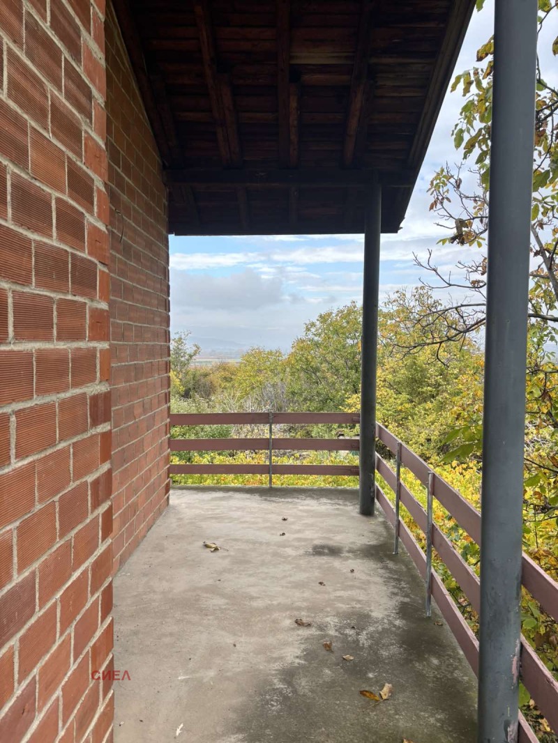 Продава ВИЛА, с. Устина, област Пловдив, снимка 6 - Вили - 52713911