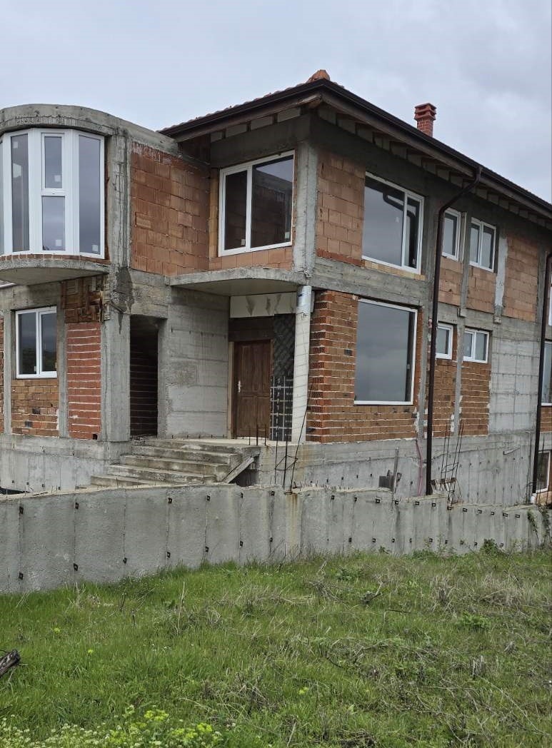 Продава КЪЩА, с. Марково, област Пловдив, снимка 10 - Къщи - 27404317