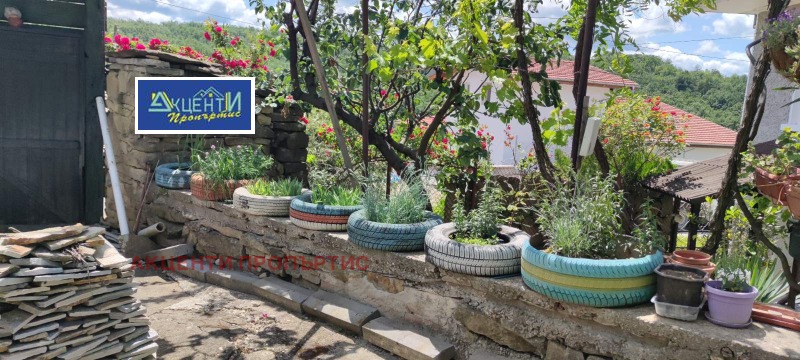 Продава КЪЩА, с. Буковец, област Велико Търново, снимка 10 - Къщи - 52802510