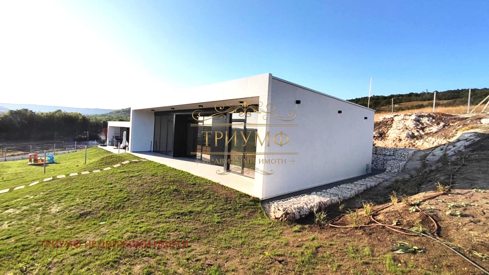 Продава КЪЩА, с. Църква, област Добрич, снимка 2 - Къщи - 54776689