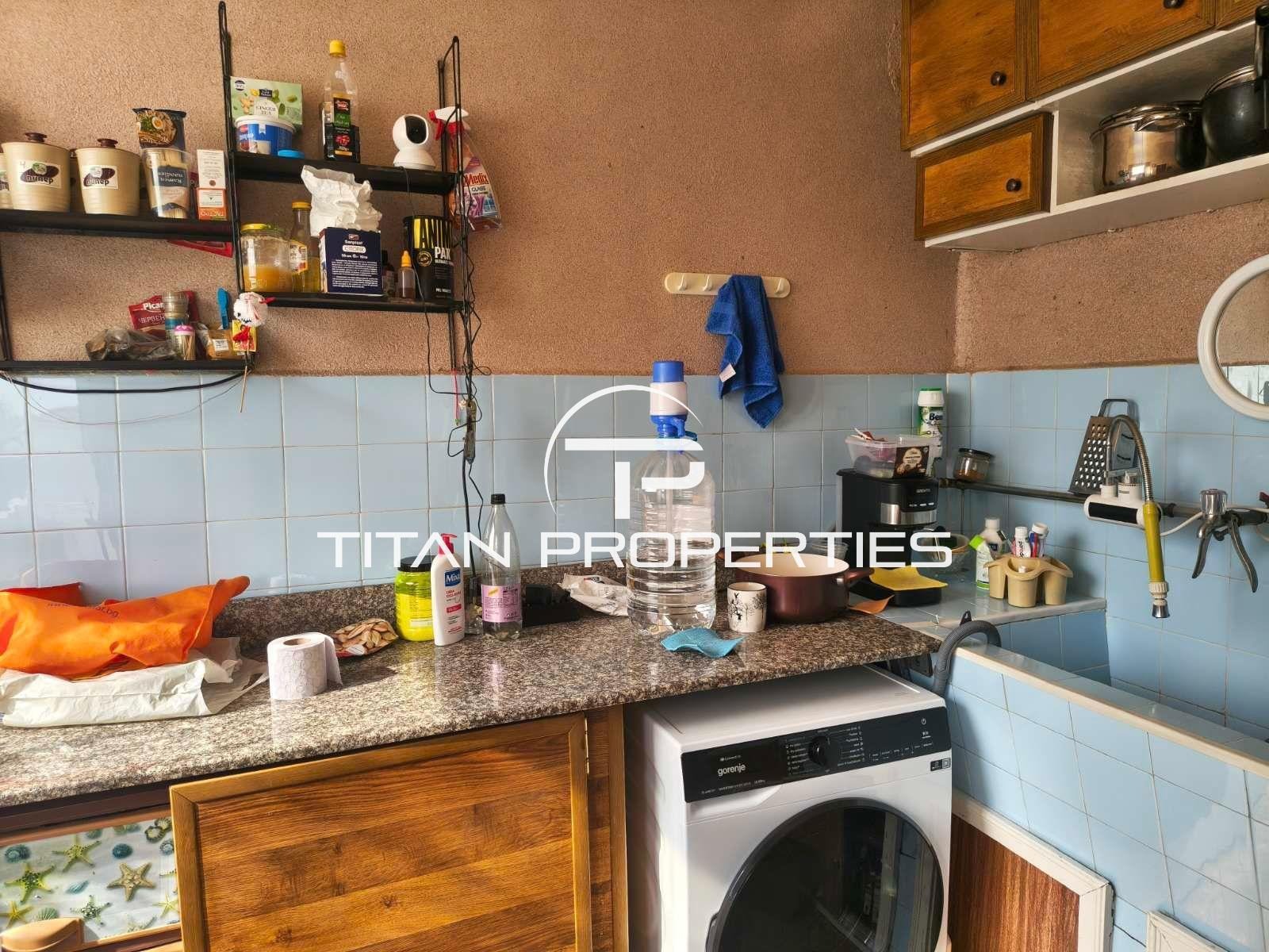 Продава КЪЩА, гр. Айтос, област Бургас, снимка 9 - Къщи - 55547852