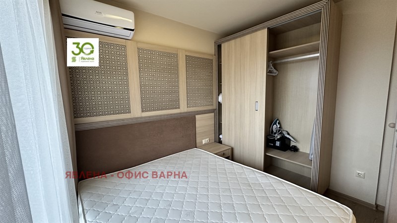 En venta  1 dormitorio Varna , k.k. Zlatni pyasatsi , 50 metros cuadrados | 55671777 - imagen [14]