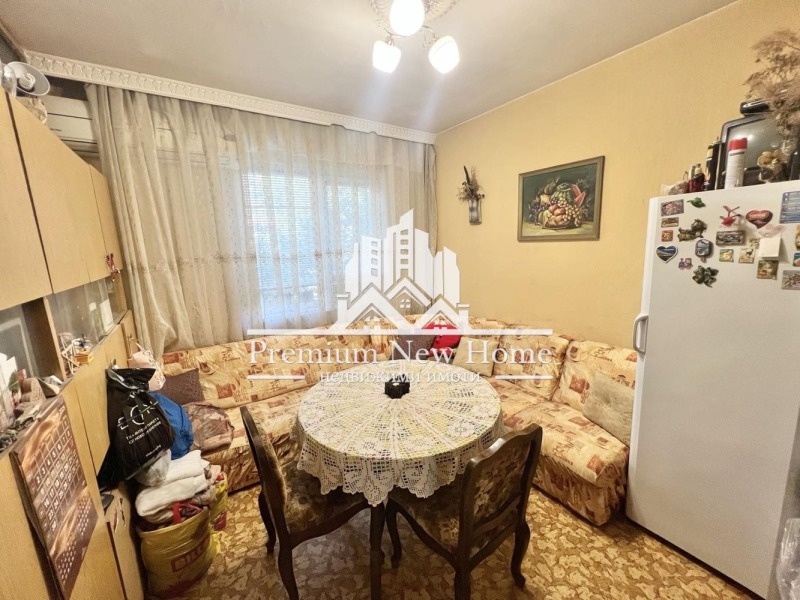 Продава  3-стаен град Пловдив , Въстанически , 92 кв.м | 67823380 - изображение [6]