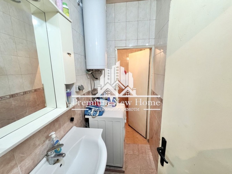 Продава  3-стаен град Пловдив , Въстанически , 92 кв.м | 67823380 - изображение [12]