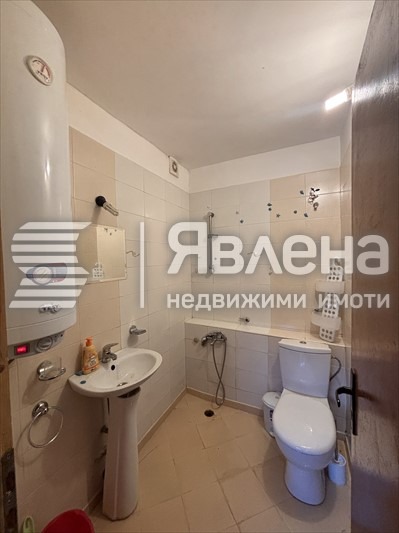 Продава КЪЩА, с. Бенковски, област София област, снимка 12 - Къщи - 55933287