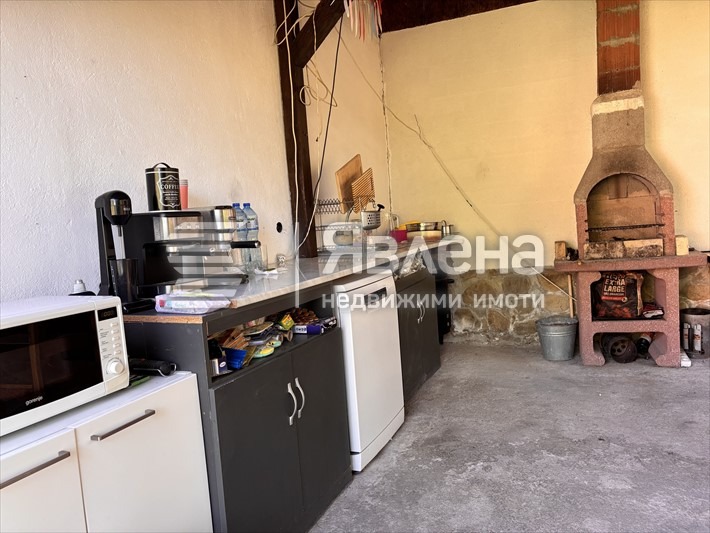 Продава КЪЩА, с. Бенковски, област София област, снимка 14 - Къщи - 55933287