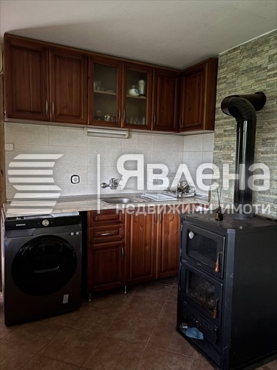 Продава КЪЩА, с. Бенковски, област София област, снимка 8 - Къщи - 55933287